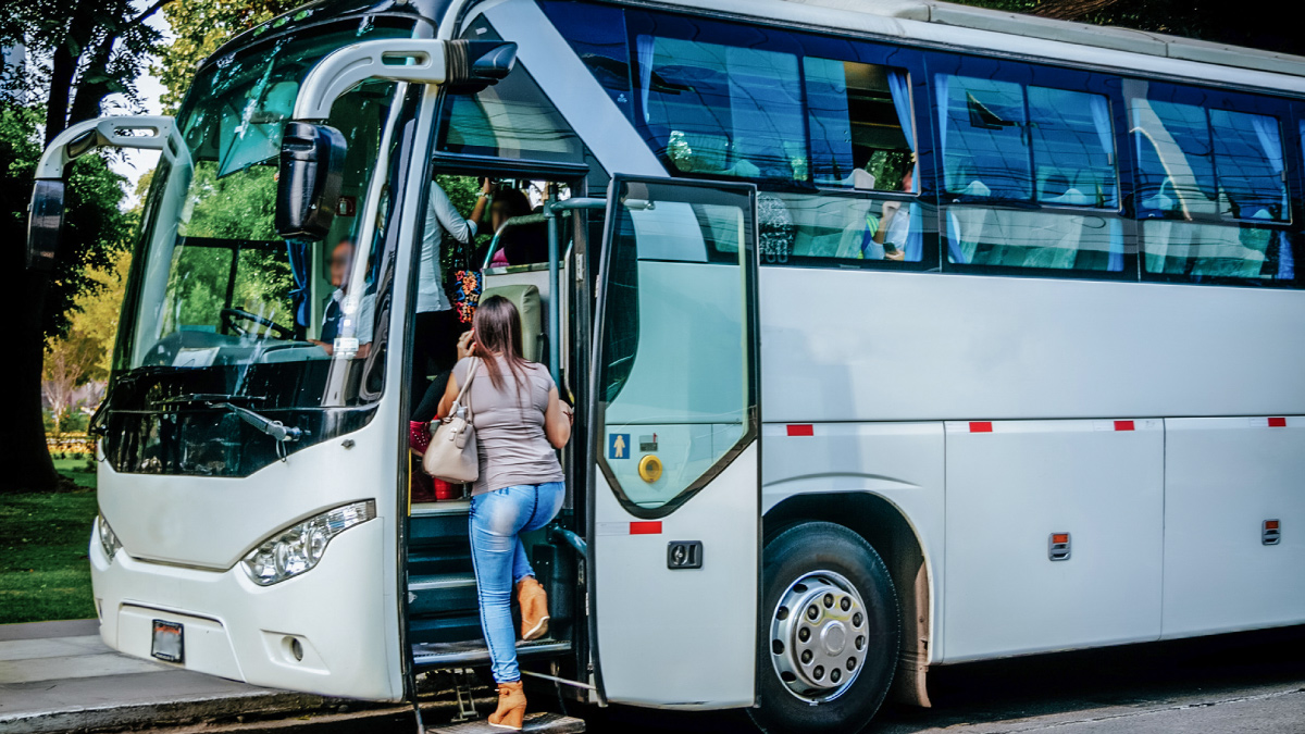 Book a 40-Seater Bus in Singapore