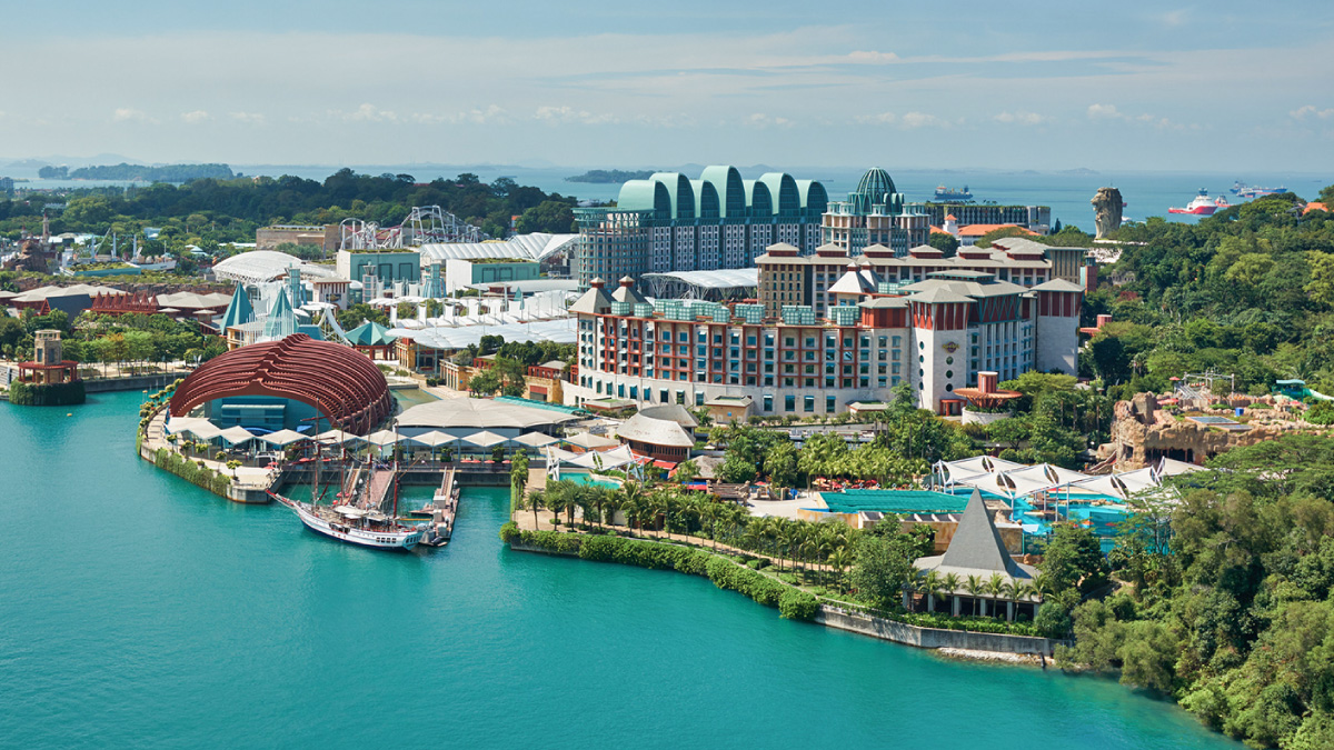 Book a Bus to Sentosa for Team Building Adventures